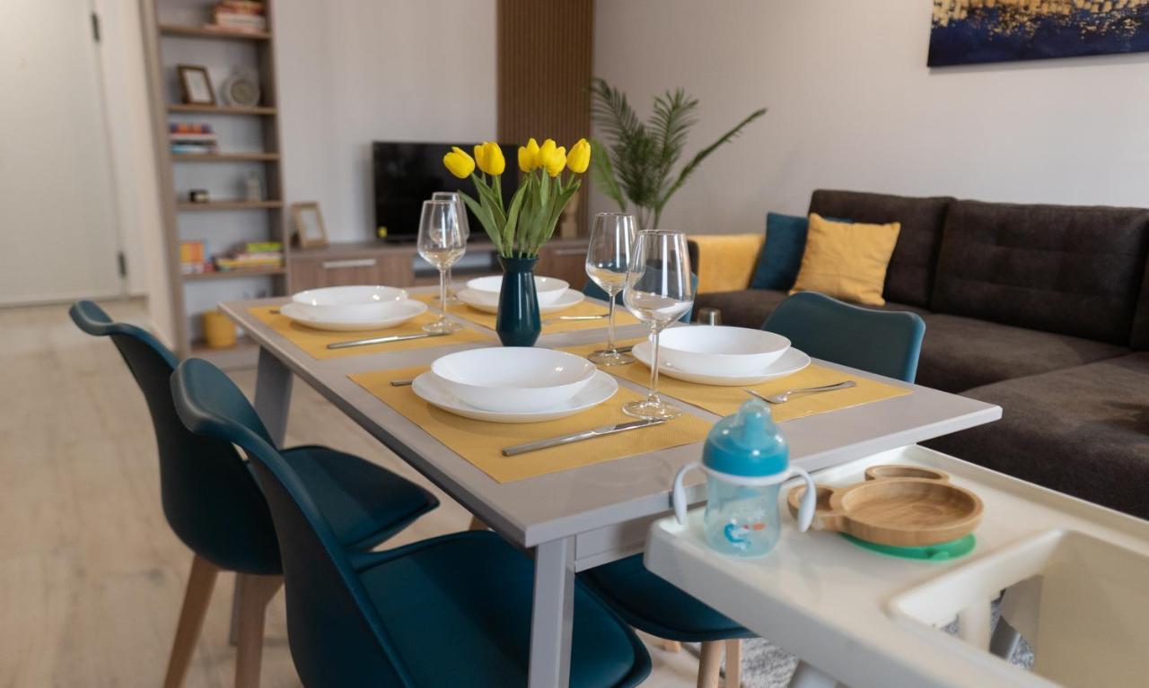 'Just Like Home' Apartment - With Private Parking Place Galati  Luaran gambar