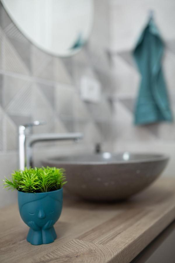 'Just Like Home' Apartment - With Private Parking Place Galati  Luaran gambar