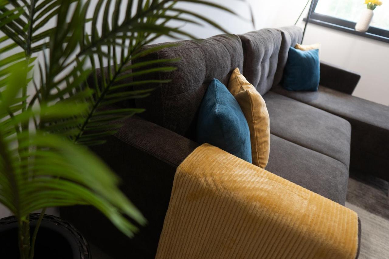 'Just Like Home' Apartment - With Private Parking Place Galati  Luaran gambar